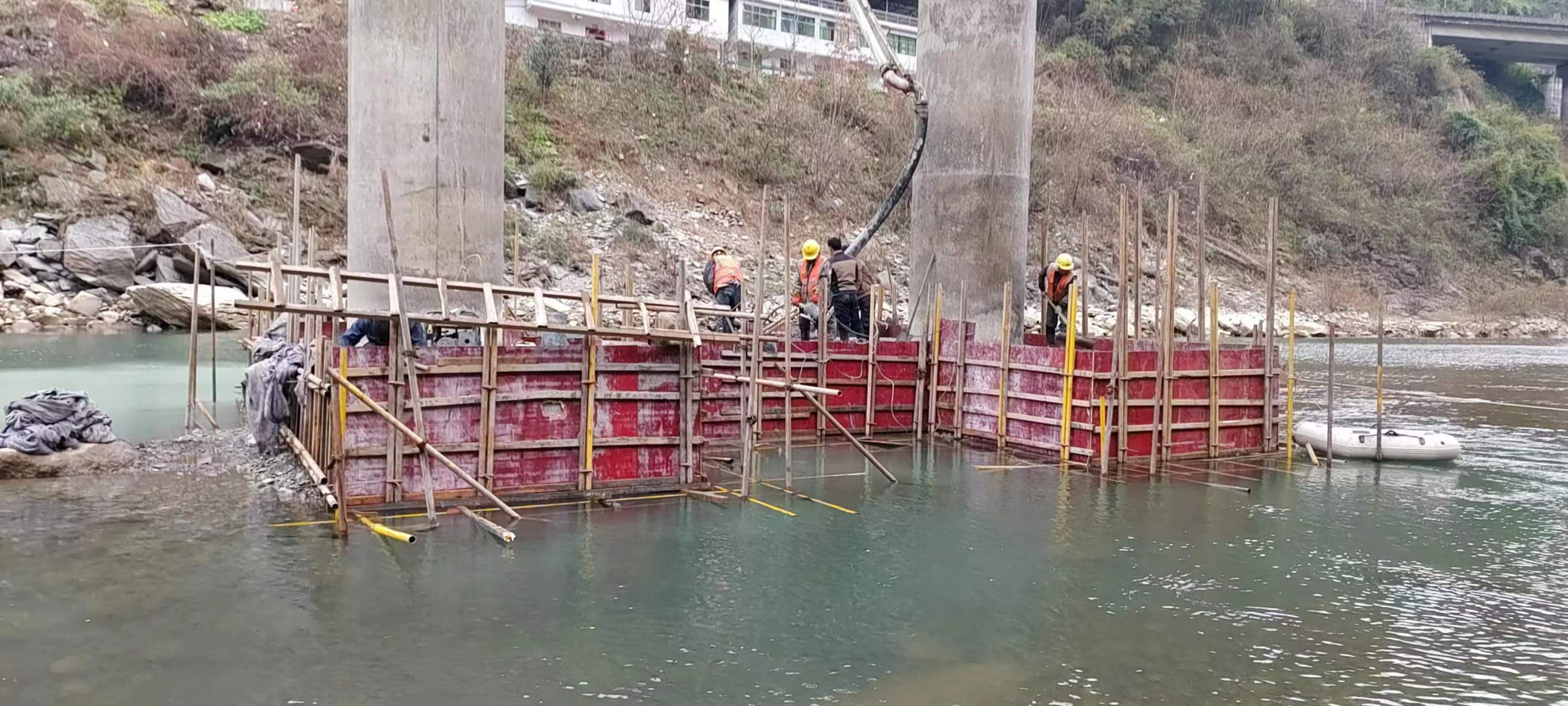 眉山水利工程施工中堤坝渗漏原因以及防渗加固技术